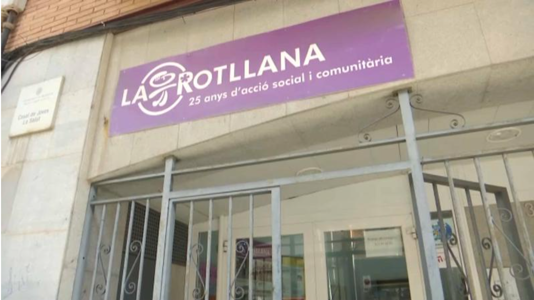 5 voluntaris internacionals arriben a La Salut de la mà de la Rotllana